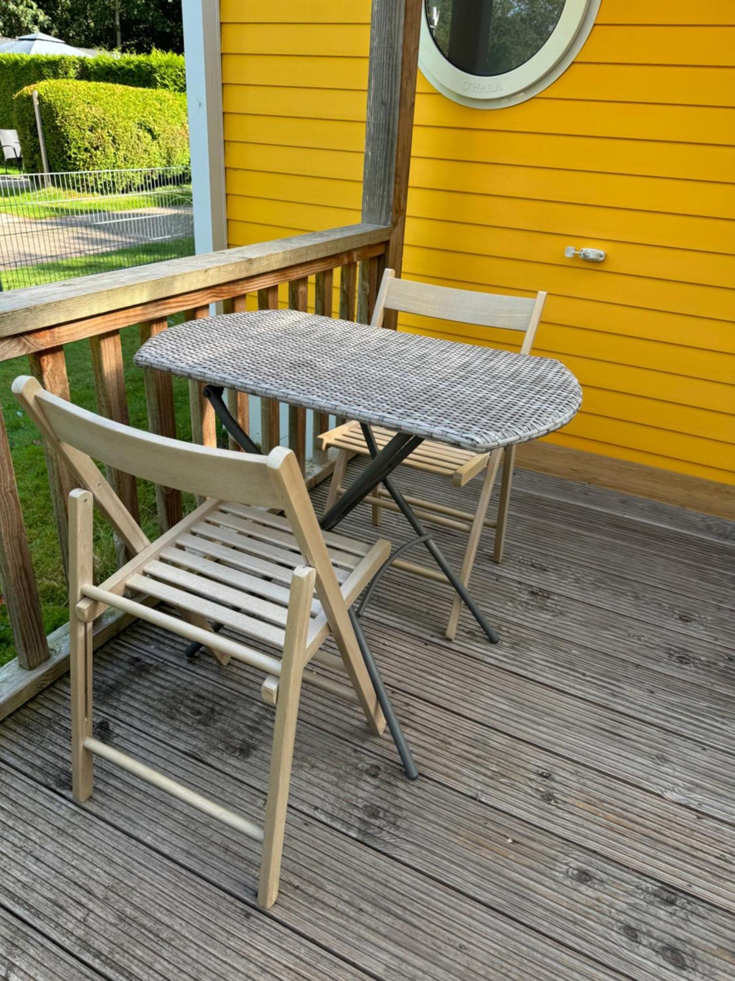 Ruime 5-Persoons Chalet Aan Het Bergumermeer Suameer Exteriér fotografie